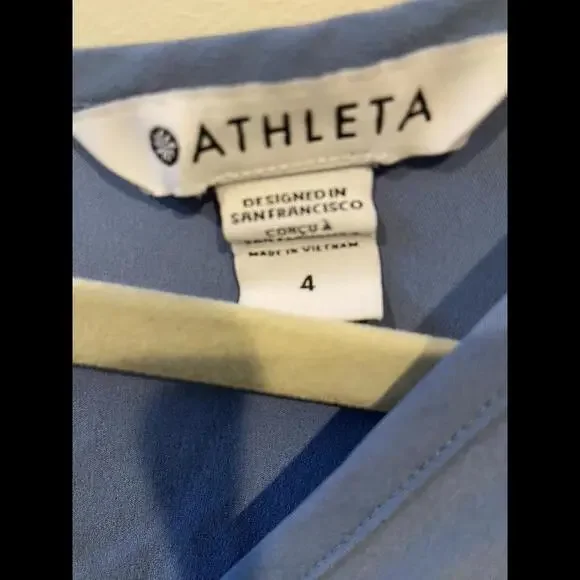 Athleta Brooklyn Jumpsuit in Cottage Blue- size 4 - Picture 4 of 10